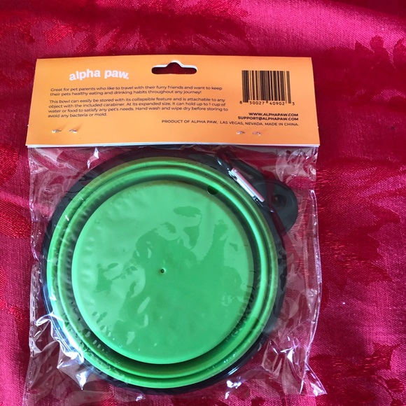 🌵3/$15 Collapsible feeding water bowl for pets - Picture 5 of 5